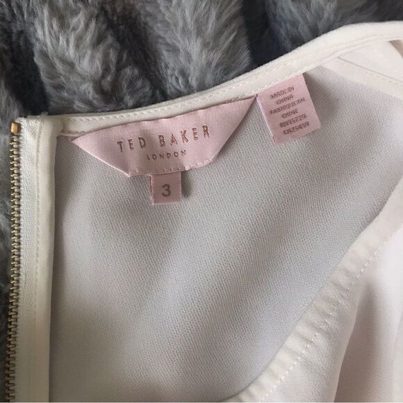 TED BAKER Cold Shoulder Pleat Top Off Ivory Color In Size 3 UK 12 - Picture 6 of 6